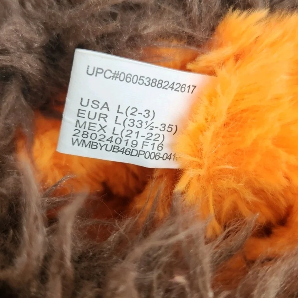 Kids Bigfoot Furry Monster Feet Brown Faux Fur Home Slippers Youth L 2-3